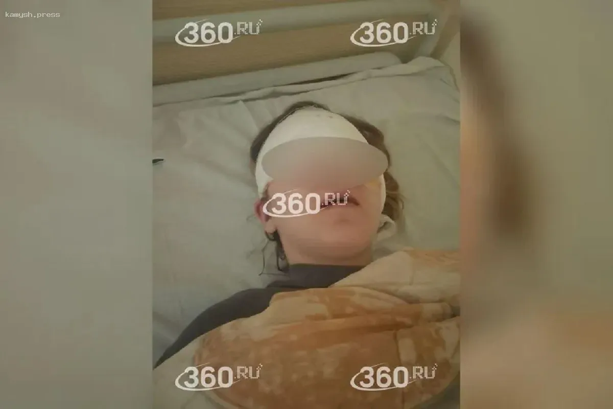 Мать пострадавшей школьницы из Приморья поделилась деталями нападения одноклассника на её дочь