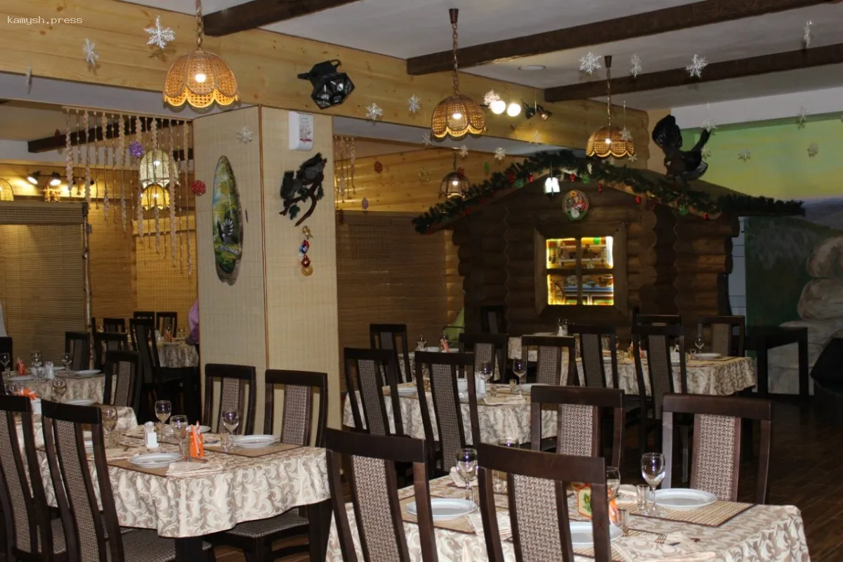 В Коми жители потратили 3,1 млрд рублей в ресторанах и кафе за первые два месяца года