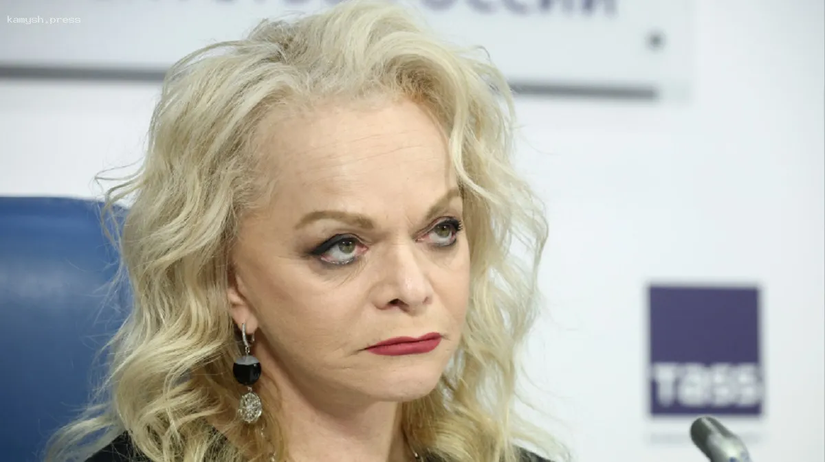 Суд увеличил срок задержания подозреваемых в мошенничестве с деньгами Ларисы Долиной