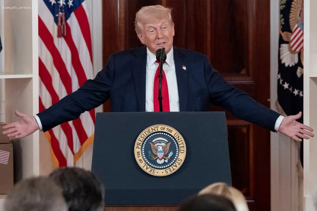 Трамп сообщил, что дни победы в мировых войнах станут рабочими в США