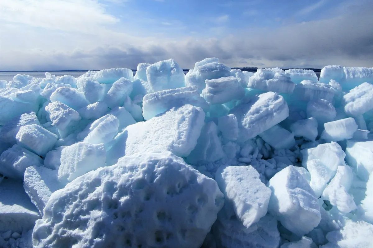 В Заполярье наблюдается лед, напоминающий сахар