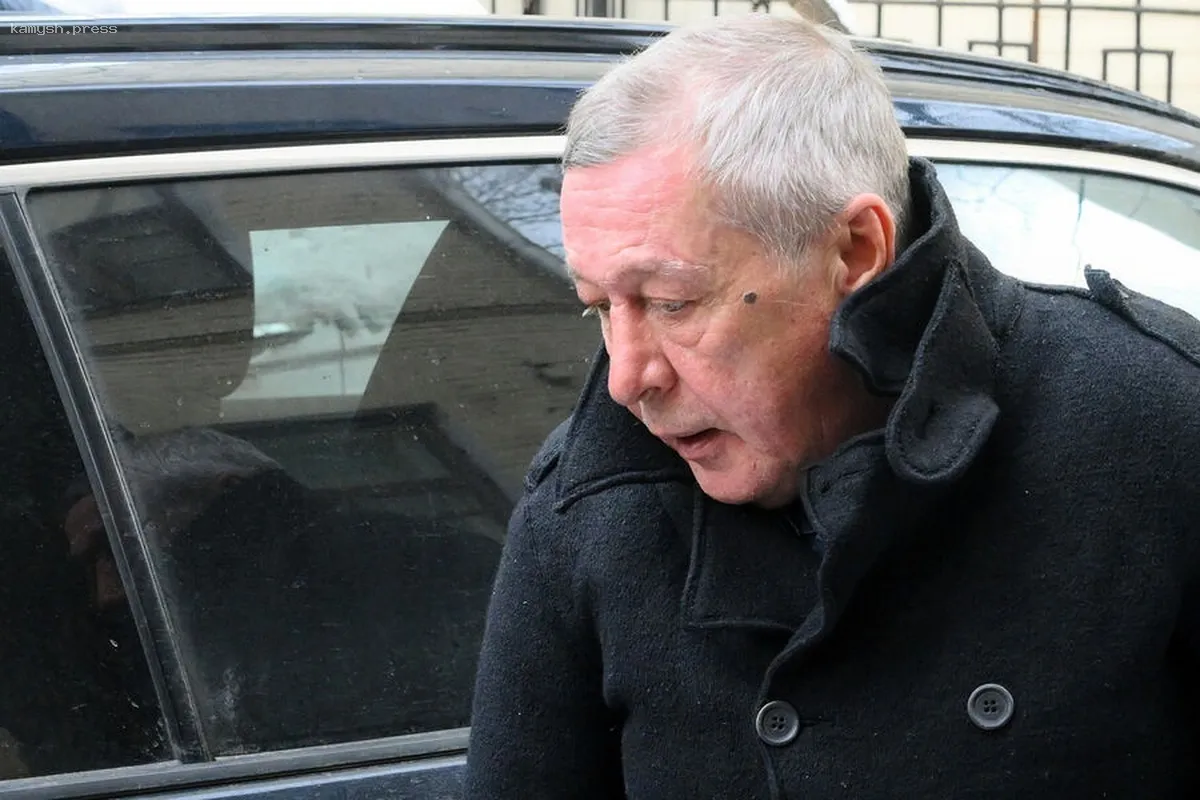 Никита Высоцкий рассказал о самочувствии Михаила Ефремова