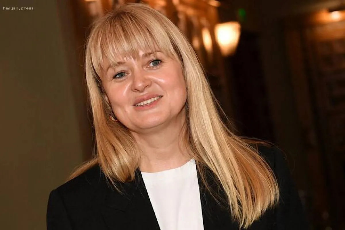 Анна Михалкова тепло поздравила сына с днем рождения