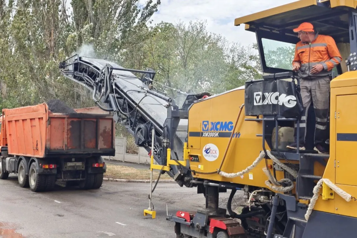 Реконструкция улицы Гавань Шмидта в Мариуполе продолжается