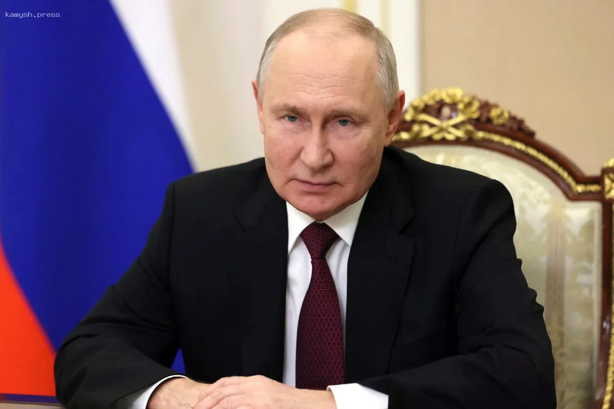 Путин собирается провести заседание Совета безопасности и встречу с правительством