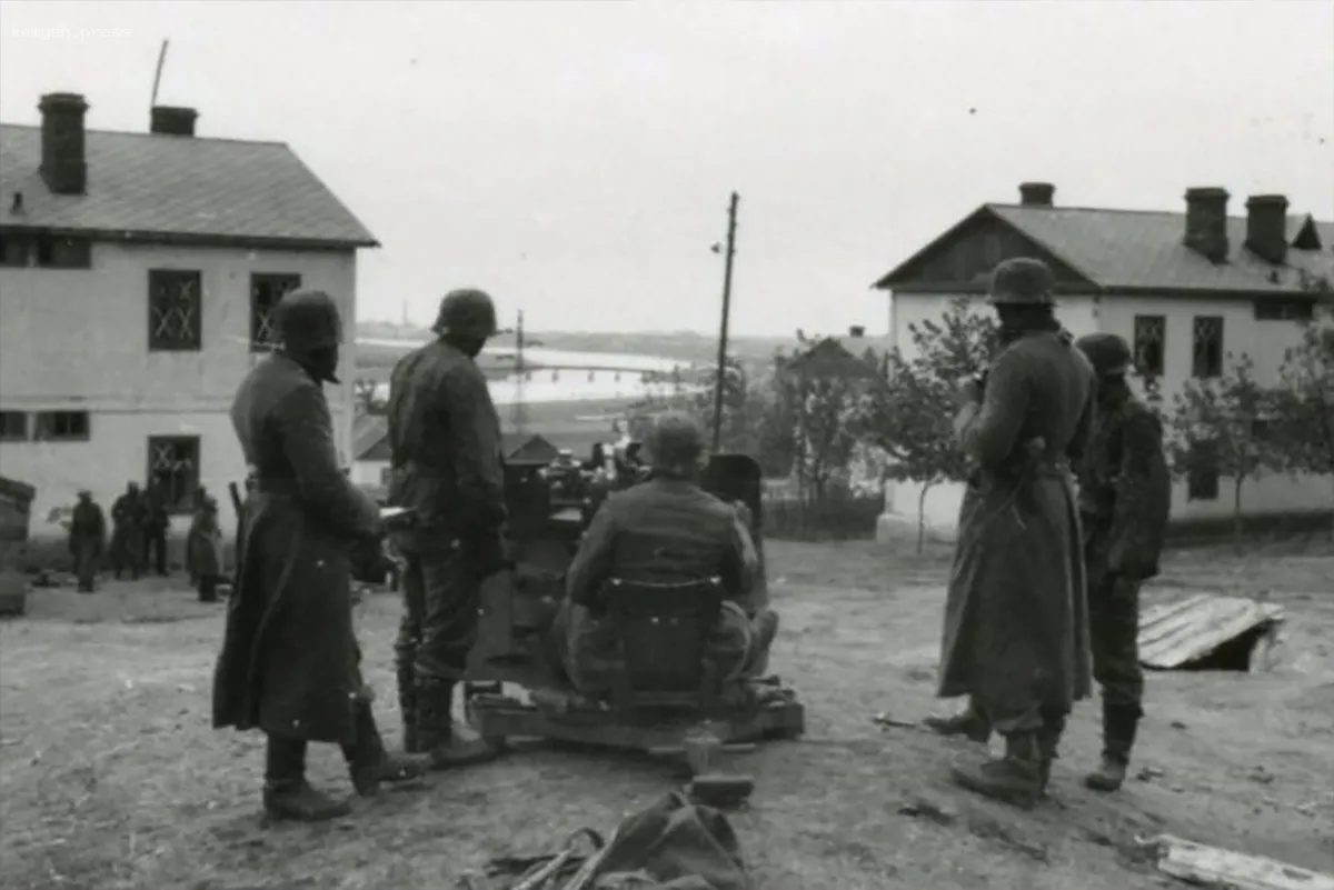 В Мариуполе нацисты замуровали в стены более 20 человек в 1941 году