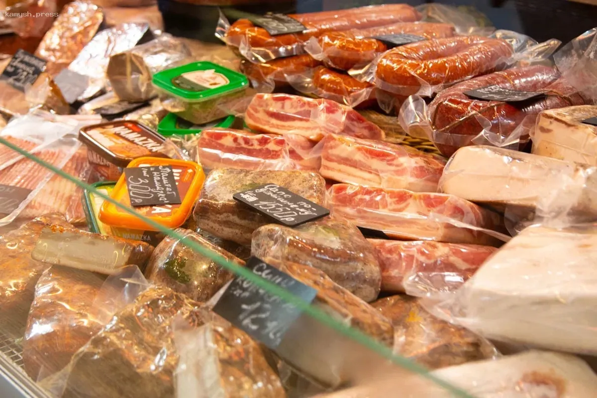 В России предсказывается снижение цен на хамон на 30-40% после возвращения западных марок