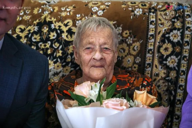 Жительница Новосибирской области отметила свой 105-летний юбилей