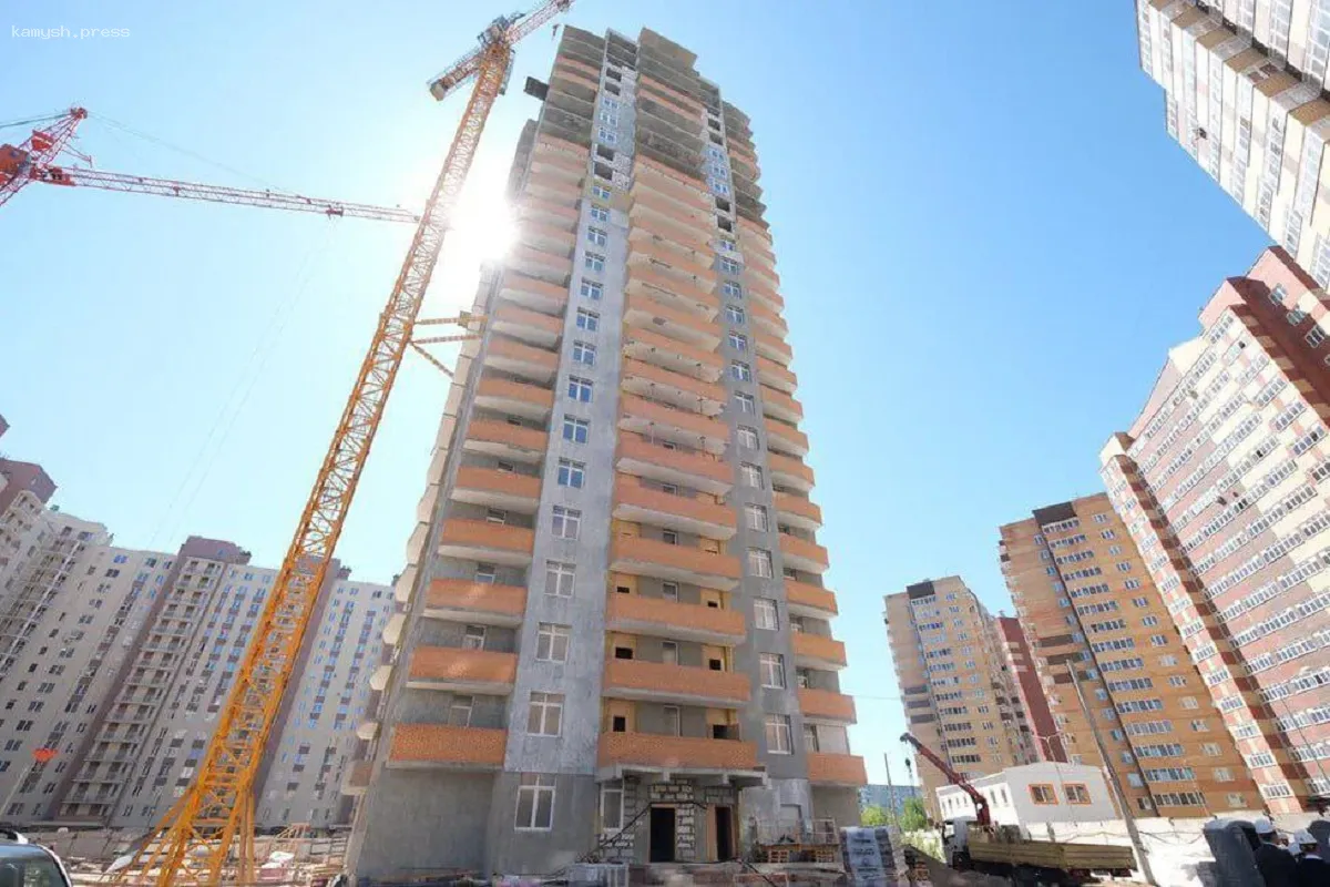 Дольщики долгостроя на улице Карпинского в Перми начали получать ключи от своих новых квартир