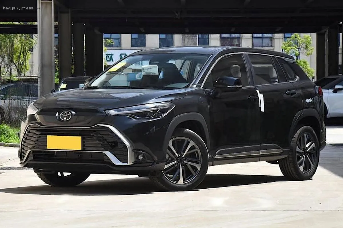 Toyota Frontlander снова доступен на российском авторынке по цене от 2,3 млн рублей