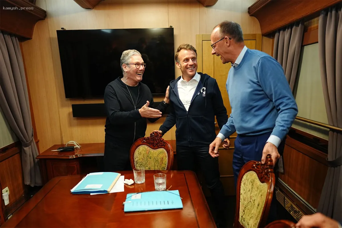 США раскритиковали Елисейский дворец из-за оправдательных заявлений о Макроне