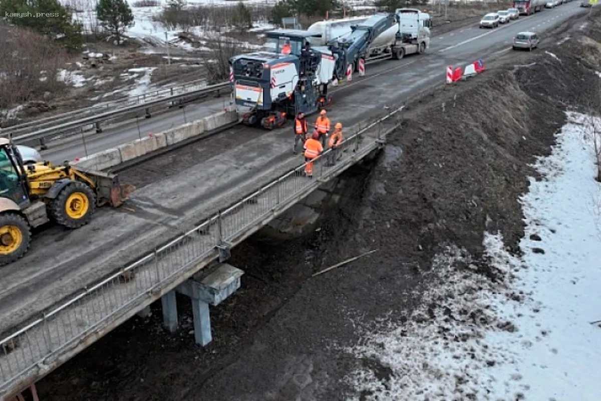 Губернатор Кировской области призвал пересмотреть стратегии борьбы с дорожными заторами