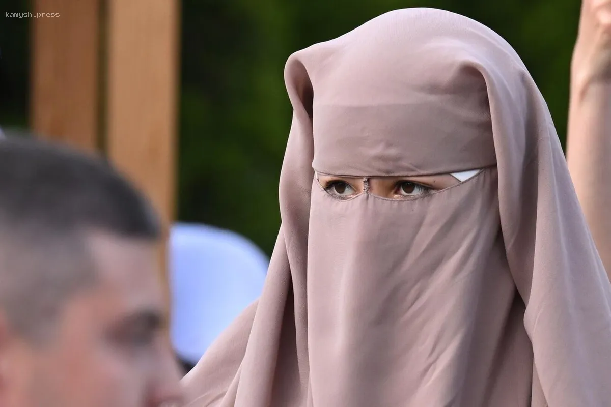 Член СПЧ Меркачева выступает за запрет никабов в общественном транспорте