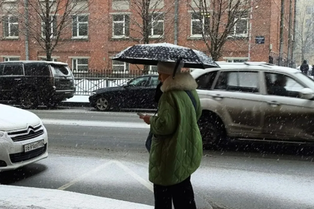 Метеорологи предупредили жителей Петербурга о снежной буре в конце апреля