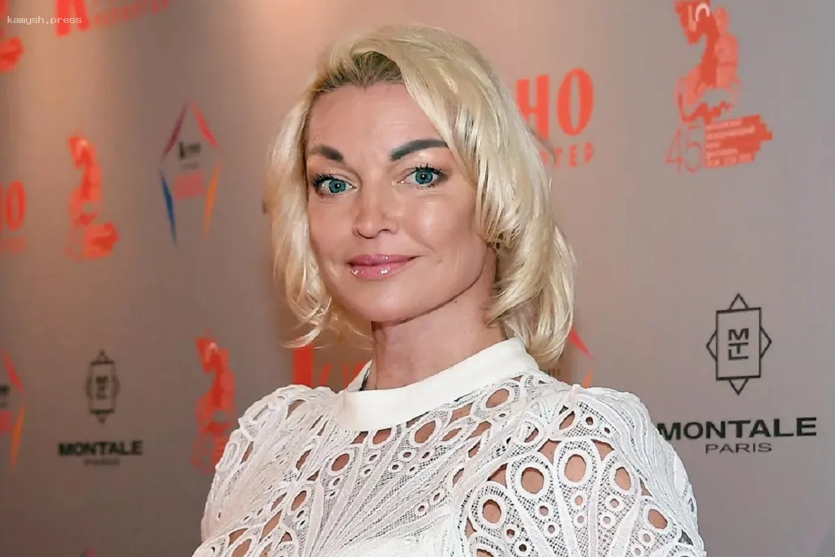 Анастасия Волочкова выставила на продажу свою квартиру в Санкт-Петербурге