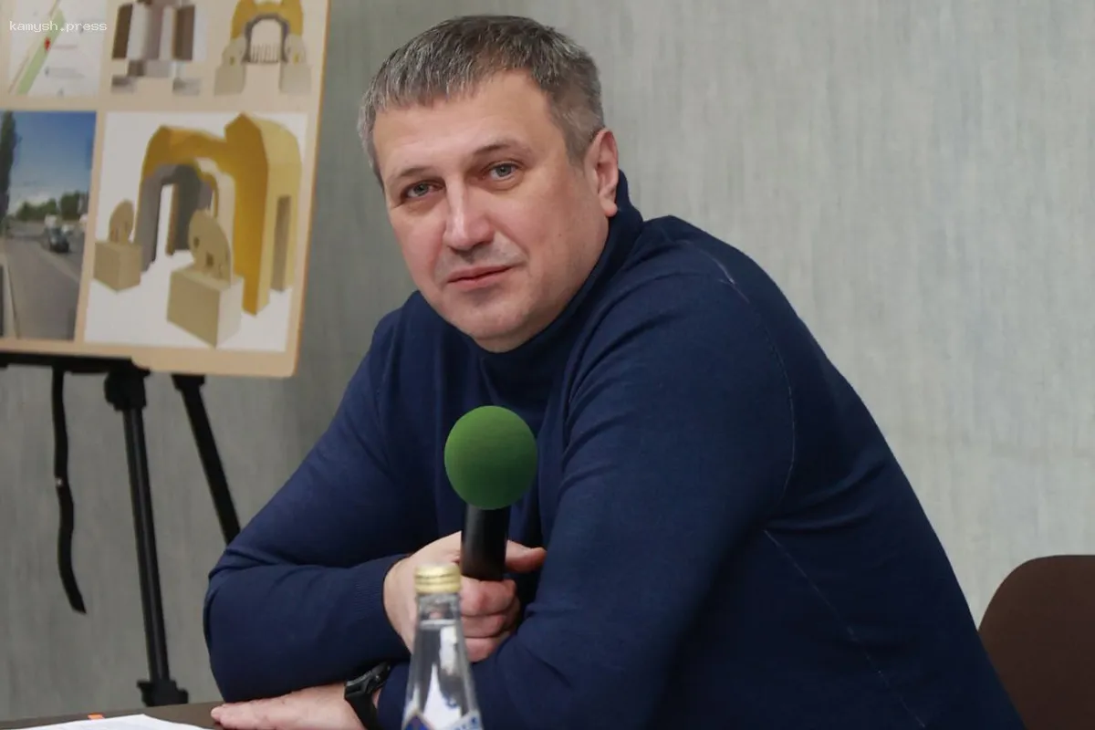 Мэр Иван Носков в Первомай приветствовал самарцев с призывом к активной работе и полноценному отдыху