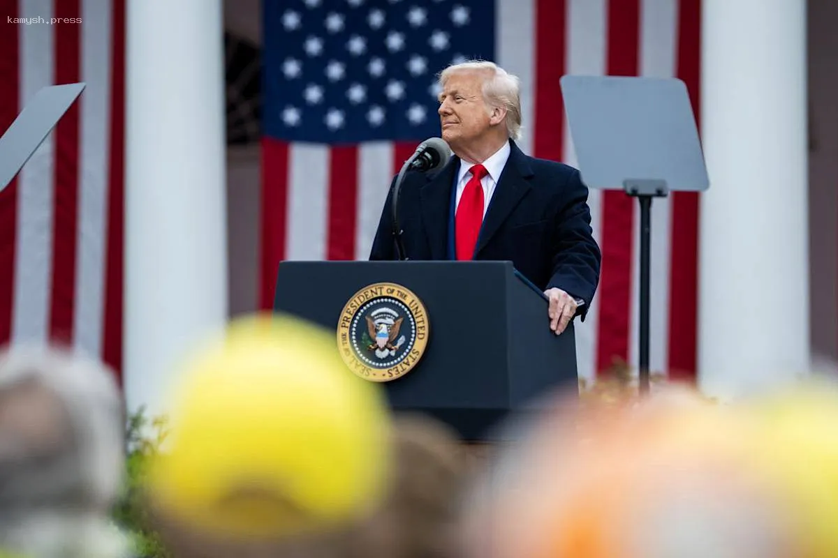 Власти США планируют военный парад в честь 79-летия Дональда Трампа