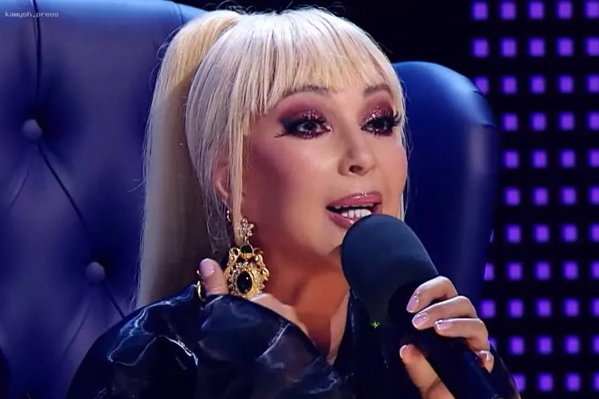 «Звонила по ночам и угрожала!» Кудрявцева, Азиза и Соседов разругались вдрызг после финала шоу «Суперстар!»