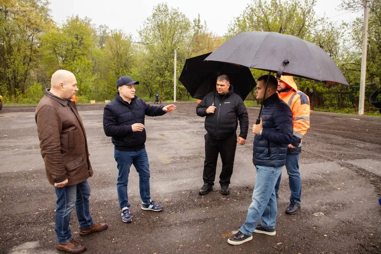 В Пушкинском округе начались работы по ремонту дорог