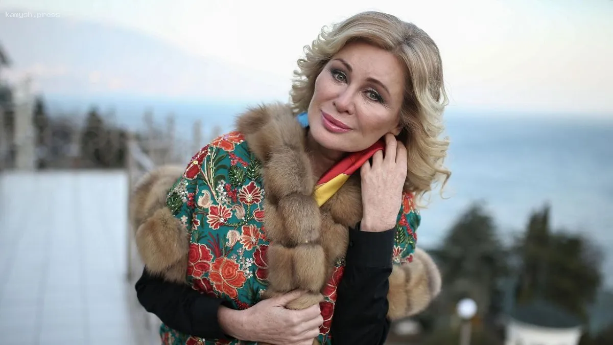 Шансонье Вика Цыганова о звездах, покинувших Россию: "Предатели не найдут прощения"