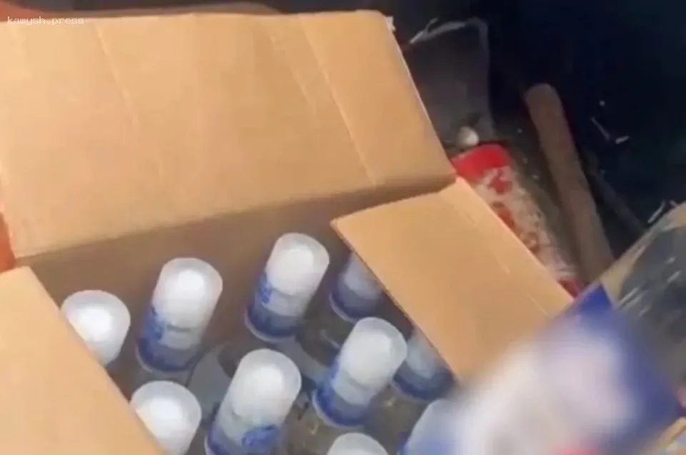 В Кировской области найден склад с 11 тысячами бутылок фальсифицированного алкоголя