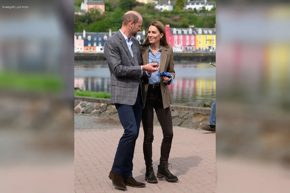 Кейт Миддлтон отметила годовщину брака с принцем Уильямом в стильных джинсах