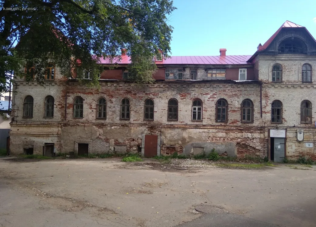 Власти Кирова планируют продажу муниципальной недвижимости по сниженным ценам на аукционах