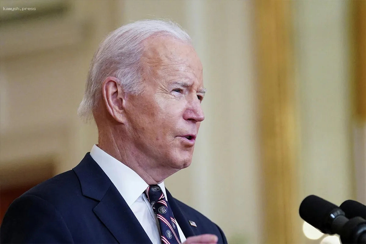 Байден впервые обратился к публике в Чикаго после завершения президентства