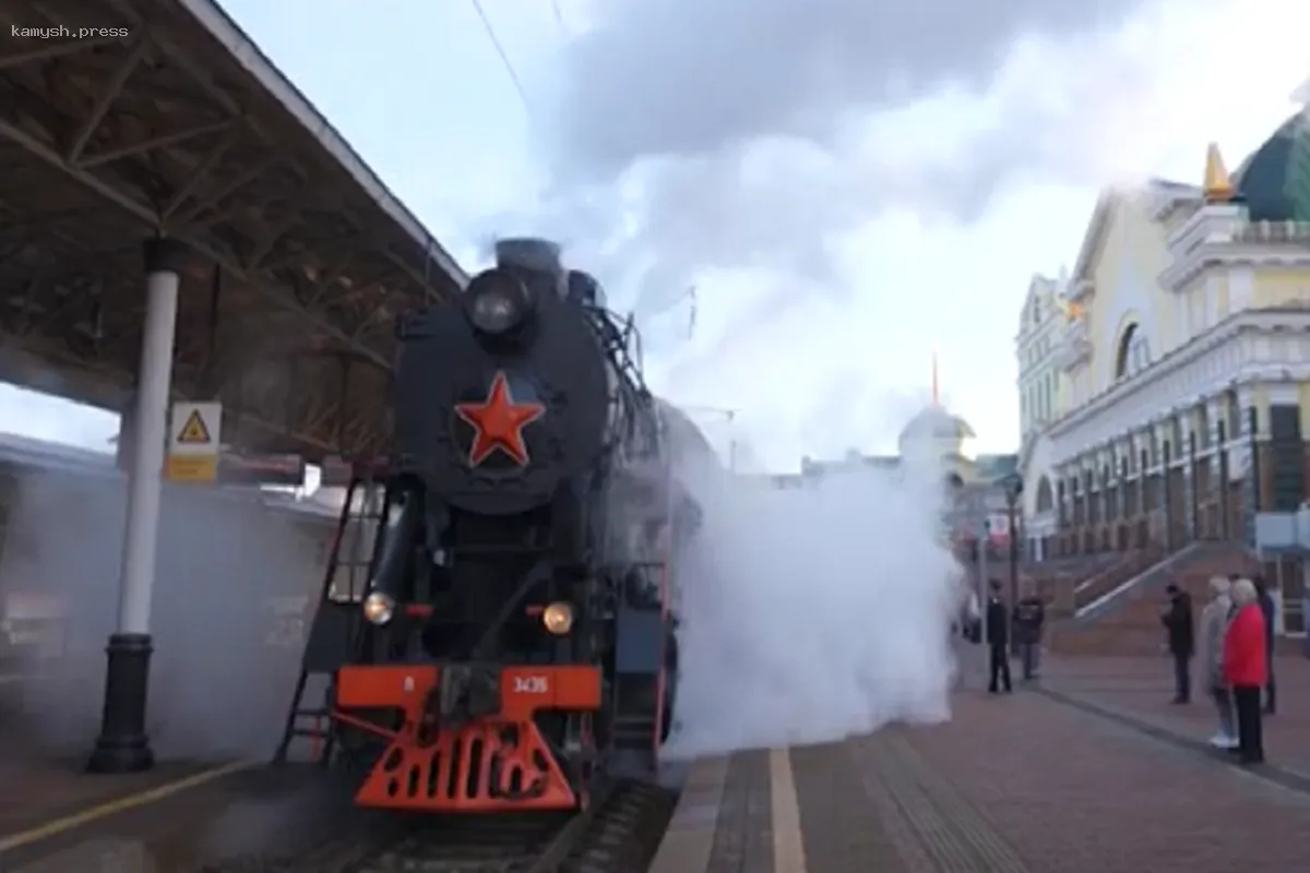 В Красноярске презентовали восстановленный паровоз «Лебедянка»