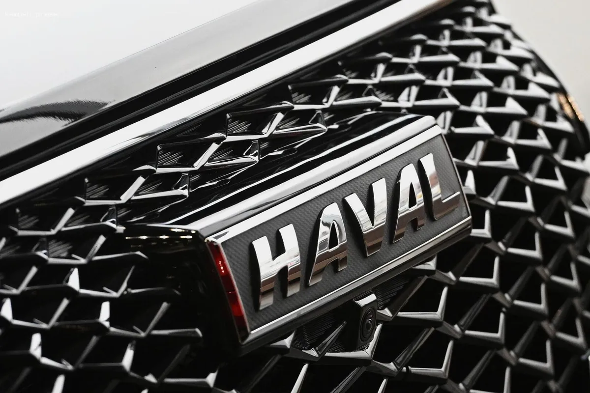 Haval запустил в России новый кроссовер H7, сохранив модель Dargo в продаже