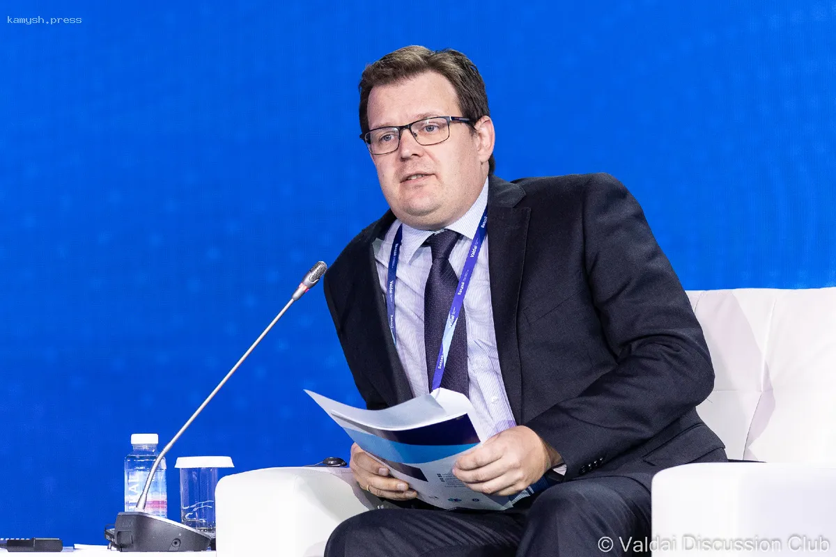 Политолог Дизен: Европа продолжает противостояние с Россией, но терпит неудачи