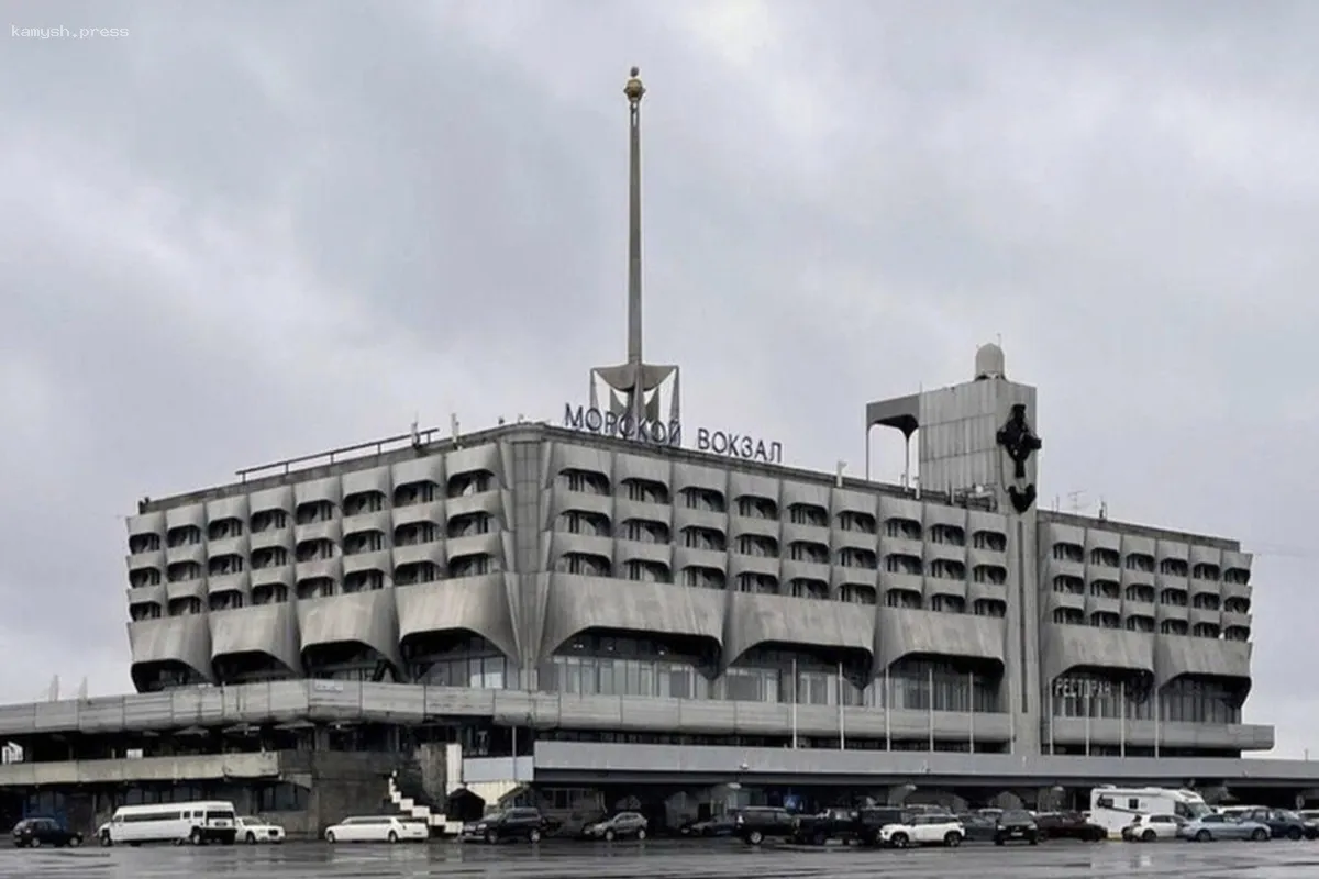 Здание Морского вокзала в Санкт-Петербурге преобразуют в общественное пространство