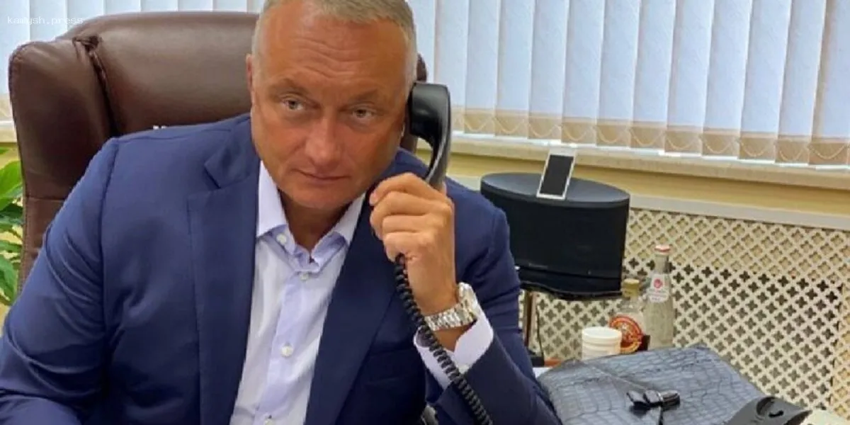 Бывший сенатор Дмитрий Савельев просит контракт с Министерством обороны