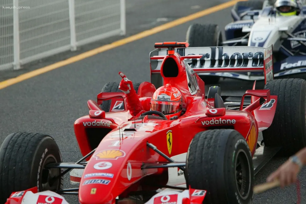 Гоночный автомобиль Шумахера будет продан с аукциона