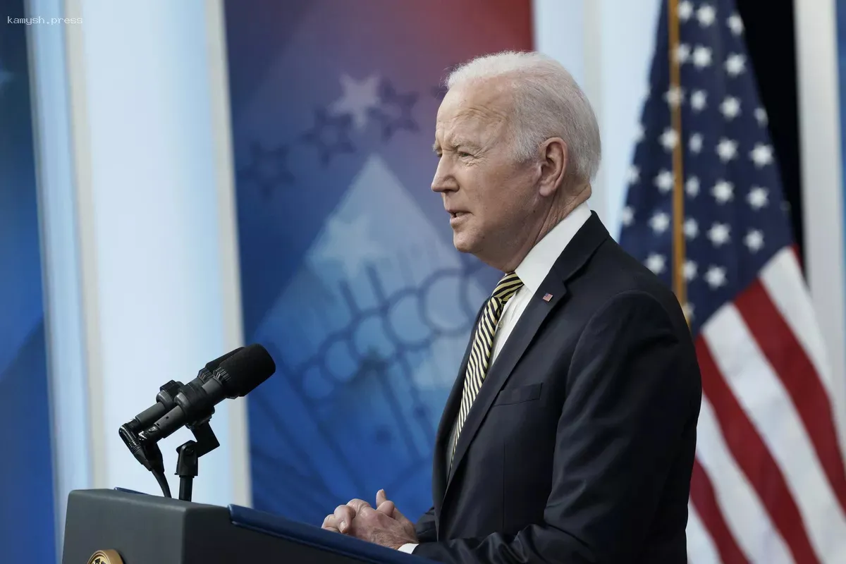 Байден оценивает свое выступление в 300 тысяч долларов, интерес к нему невелик