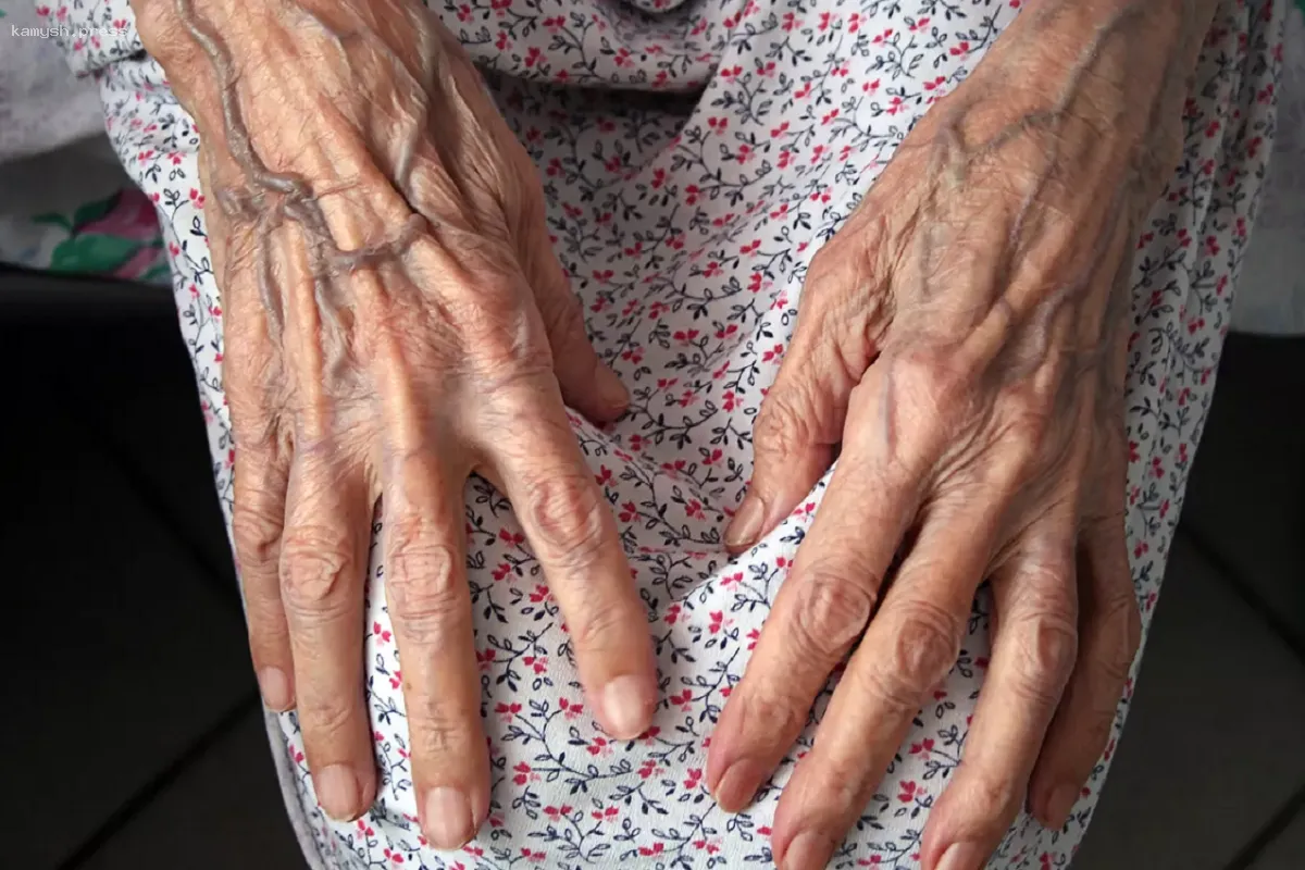 Невролог Гайфутдинов: Тремор рук у пожилых людей может свидетельствовать о диабете