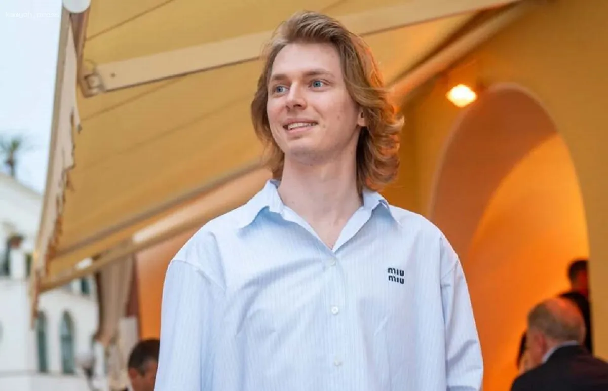 «С днем рождения, мой любимый сын»: Кристина Орбакайте поделилась фото с младшим отпрыском