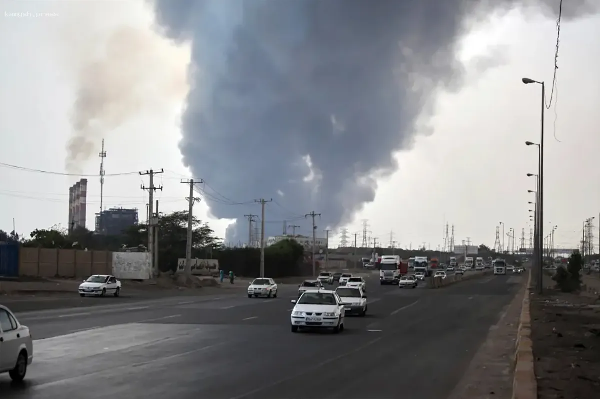 Самолеты МЧС прибыли в Иран для ликвидации последствий взрыва