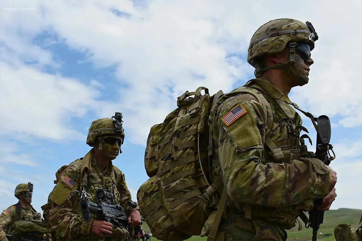 Трамп не исключает возможность отправки войск в Гренландию