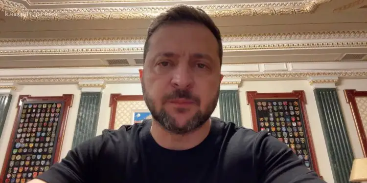 Зеленський: Росія почала імпортувати паливо через удари по НПЗ