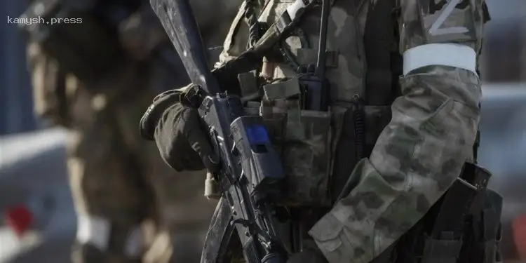 На границе с Сумской областью оккупант открыл огонь по товарищам и бросил гранаты в блиндаж